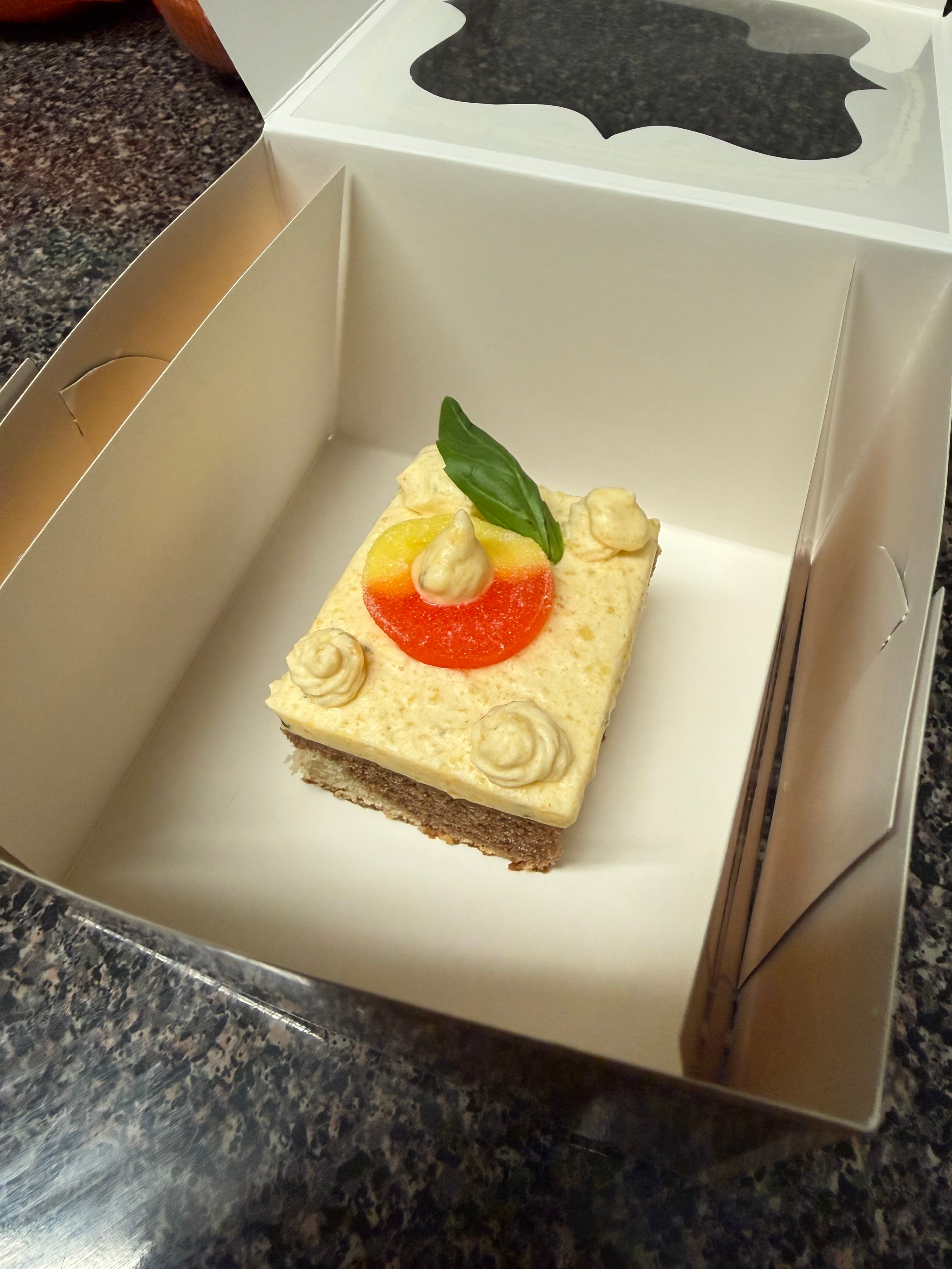 Peach State of Mind (Whole Cake)